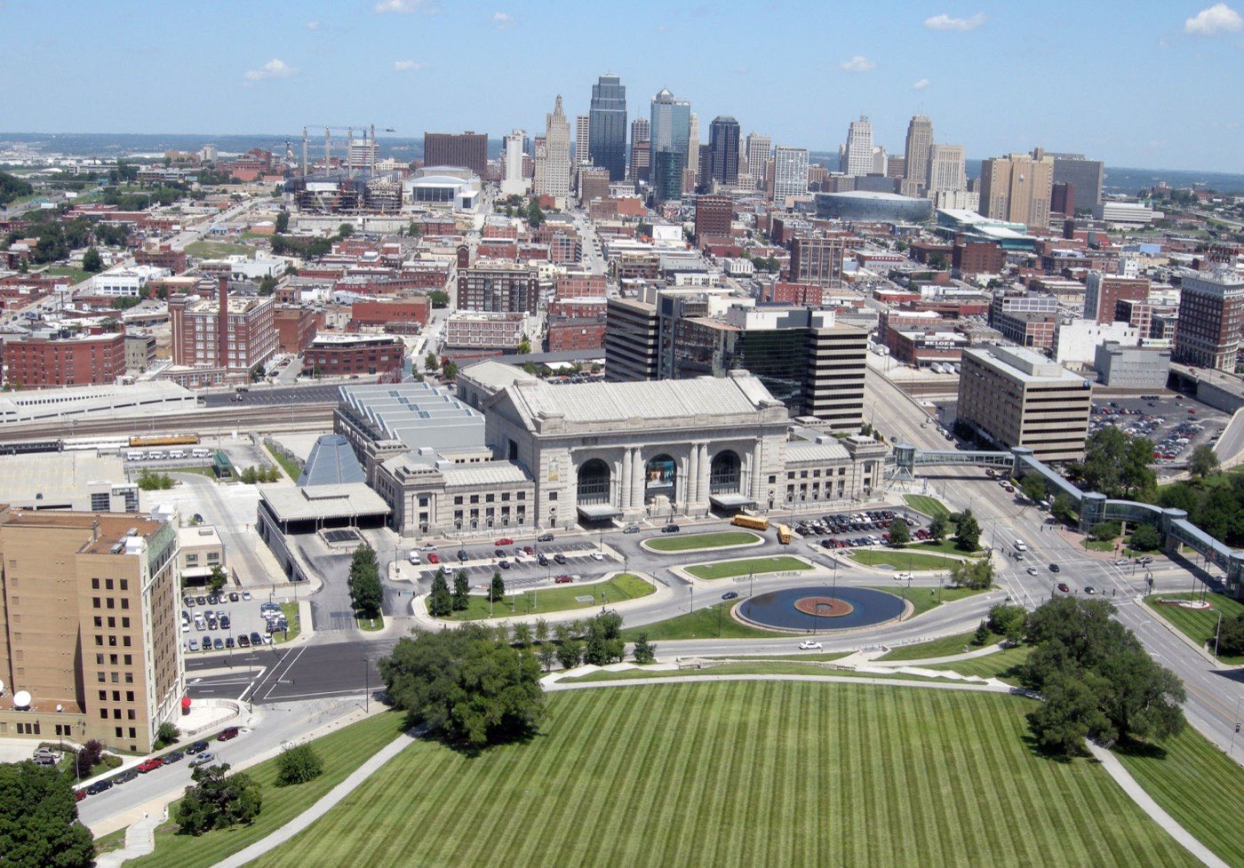 Downtown Kansas City Missouri skyline